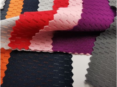 HK-KS 超薄運動布 抗熱 吸濕排汗 超輕 速乾    K-B010  90% polyester 10% spandex 135gsm 側面照